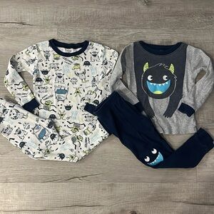 2 Sets of Carter’s Toddler Boy’s Pajamas Sz 3T